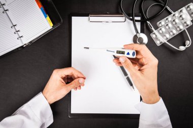 Doktorlar tablo çalışma