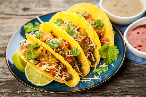 Mexické tacos s hovězím — Stock fotografie