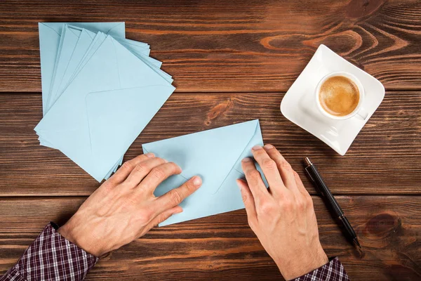 Een brief te sturen — Stockfoto