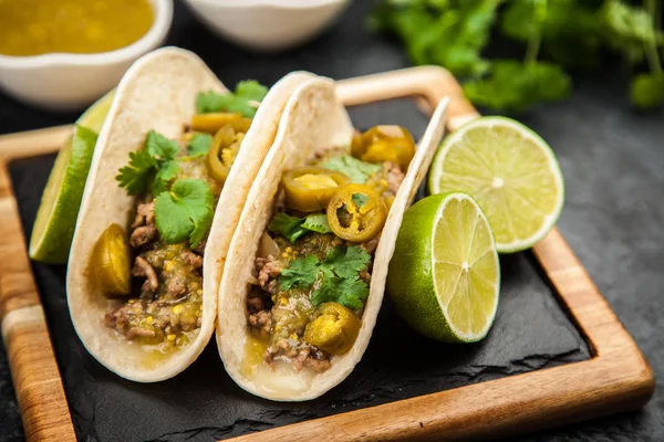 Tacos mexicanos com carne — Fotografia de Stock