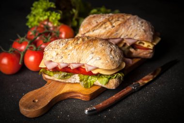 Lezzetli ciabatta sandviç