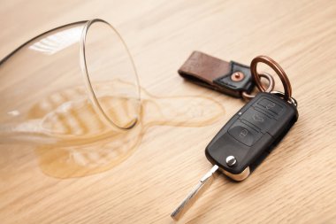 Sarhoş araba kullanma konsepti