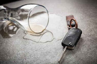 Sarhoş araba kullanma konsepti