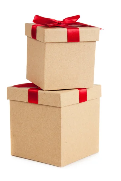 Beyaz arkaplanda hediye kutuları — Stok fotoğraf