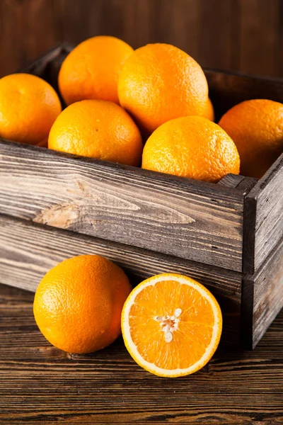 Fresh oranges in a crate — Stock Photo, Image