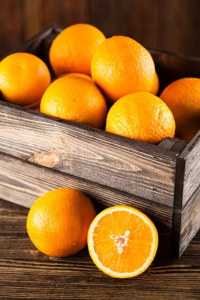 Fresh oranges in a crate — Stock Photo, Image