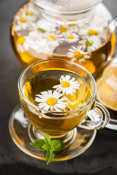 Cup of chamomile tea — Stock Photo, Image