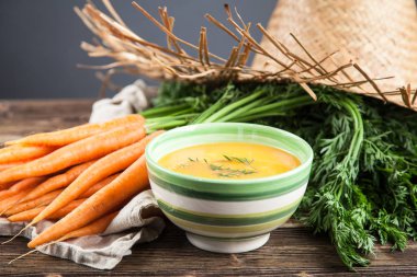 Havuçlu krem çorba