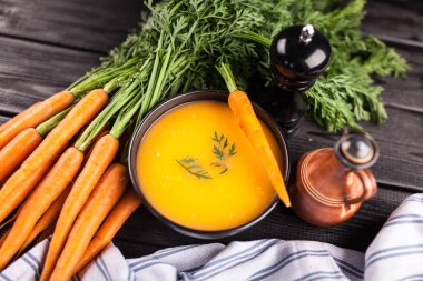 Havuçlu krem çorba