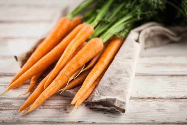 Морква свіжа органічні — стокове фото