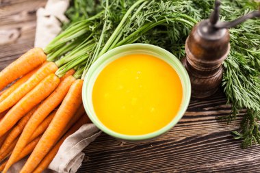 Havuçlu krem çorba