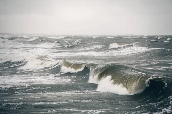 바다에서 폭풍 — 스톡 사진