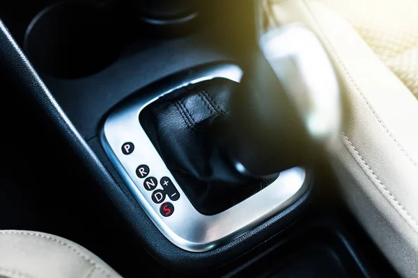 Automatic transmission stick in a car — Stock Photo, Image