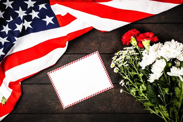 USA flag on wood background — Stock Photo, Image