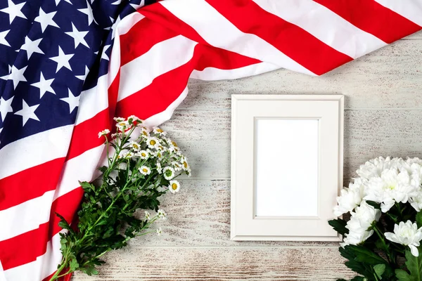USA Bandiera su fondo legno — Foto Stock