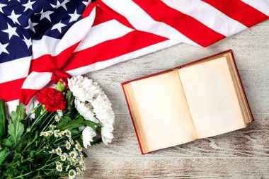 Ahşap arka plan ABD bayrağı