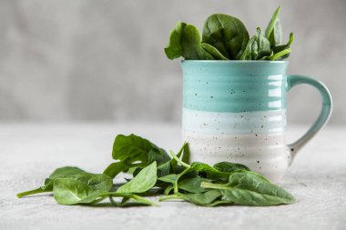 Bebek ıspanak yaprakları