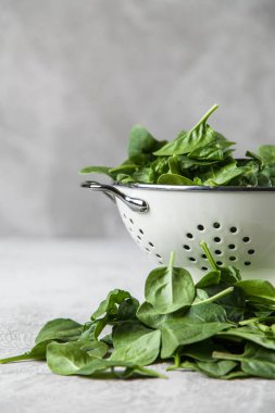 Bebek ıspanak yaprakları