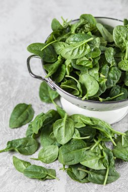 Bebek ıspanak yaprakları