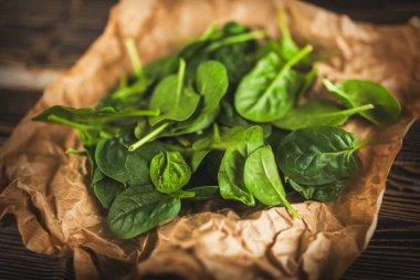 Bebek ıspanak yaprakları