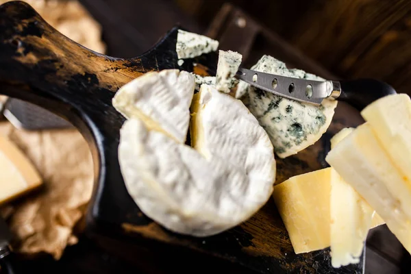 Diversi tipi di formaggio — Foto Stock