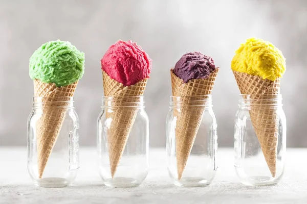 アイスクリームコーン — ストック写真