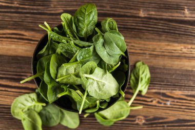 Bebek ıspanak yaprakları