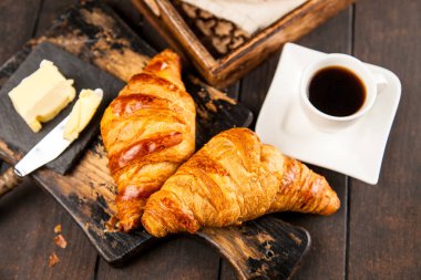 Taze tereyağı kruvasan