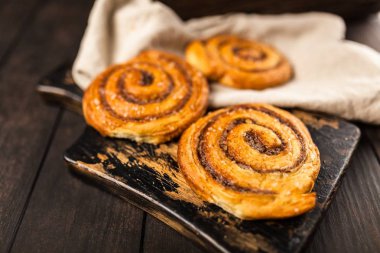 Geleneksel rulo tarçın