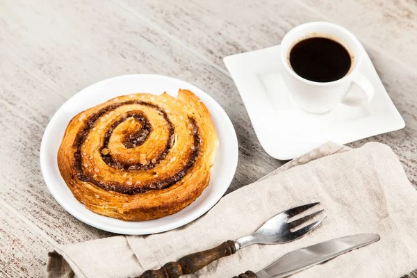 Traditionele kaneel broodjes — Stockfoto