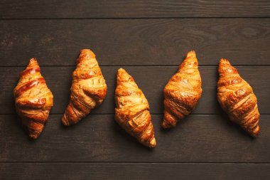 Taze tereyağı kruvasan