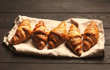 Taze tereyağı kruvasan