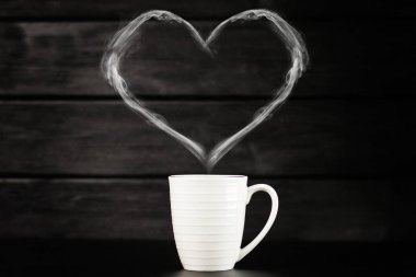 Beyaz kahve kupası.