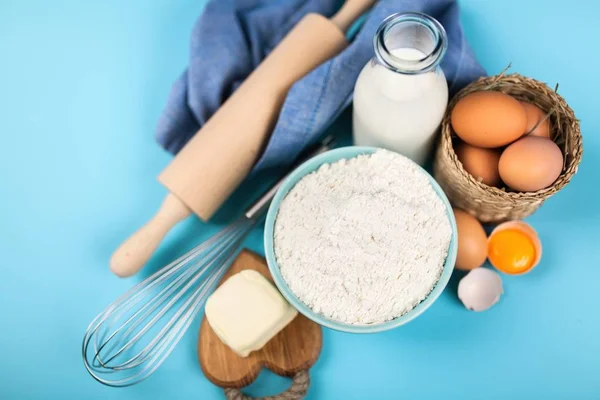 Grundlæggende bagning ingredienser - Stock-foto