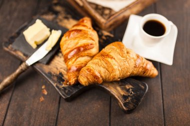 Taze tereyağı kruvasan