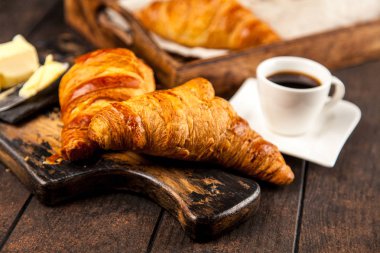 Taze tereyağı kruvasan