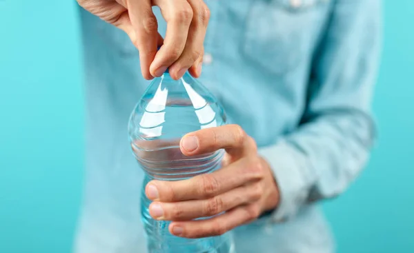 Een glas water. — Stockfoto