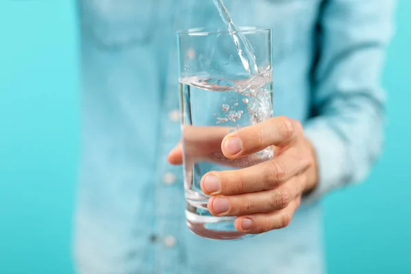 Ein Glas Wasser — Stockfoto