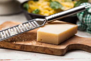 Ispanak tagliatelle makarna