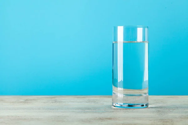 Wasserflasche aus Kunststoff — Stockfoto