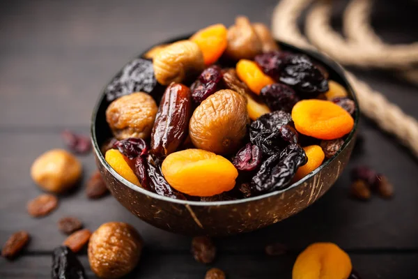 A mix of dried fruit — Stock Photo, Image