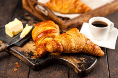 Taze tereyağı kruvasan