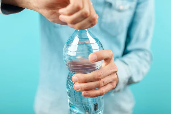 Ein Glas Wasser — Stockfoto