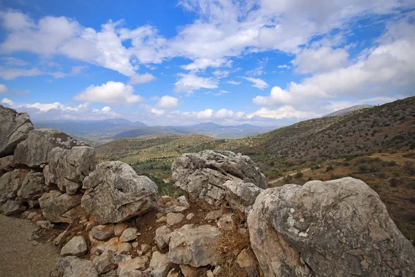 Krajobraz wokół Mykeny i ruiny starożytnego miasta — Zdjęcie stockowe