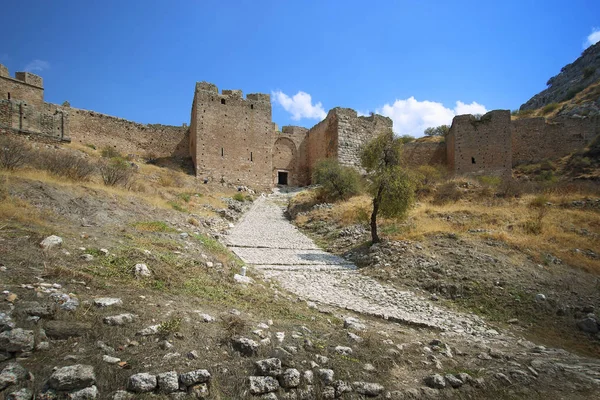 Acrocorinto (l'acropoli dell'antica Corinto ) — Foto Stock