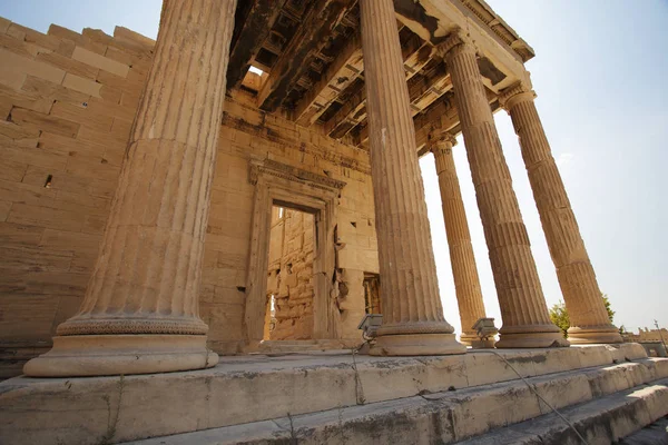 Colonnes d'Erechtheion à Athènes Acropole, Grèce — Photo