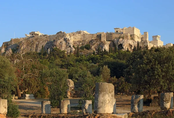 Atenas Acrópole vista da antiga Ágora — Fotografia de Stock