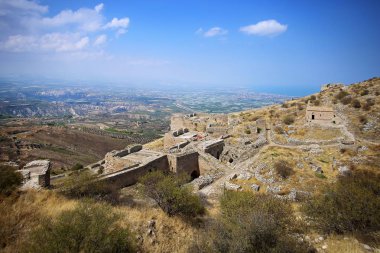 Acrocorinth (akropolisi antik Corinth)