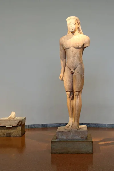 在雅典，希腊考古博物馆中的希腊展品 — 图库照片