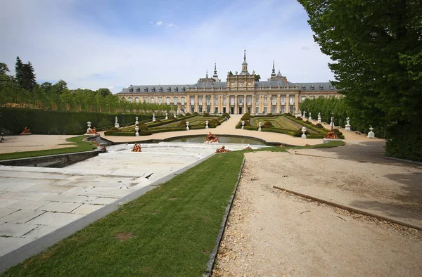 西班牙卡斯蒂利亚和里昂，塞戈维亚省La Granja de San Ildefonso皇家宫 — 图库照片